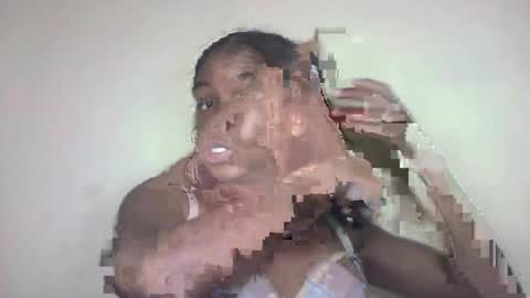 Snapshot of queennaya chatting on July 20, 9:50 pm queennaya online show from July 20, 9:50 pm