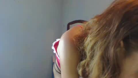 queennih online show from January 10, 9:33 am