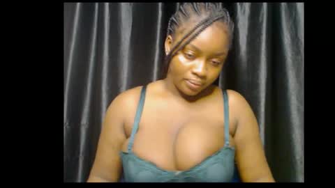 Zoey online show from October 26, 11:09 pm