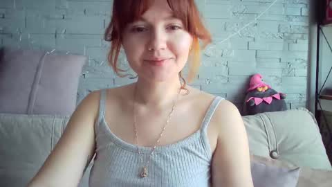 Snapshot of queenofmodels chatting on March 12, 6:07 am QueenOfModels online show from March 12, 6:07 am