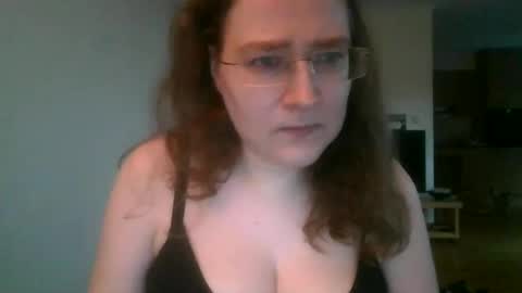 Snapshot of queenofthenights chatting on June 24, 8:08 pm queenofthenights online show from June 24, 8:08 pm