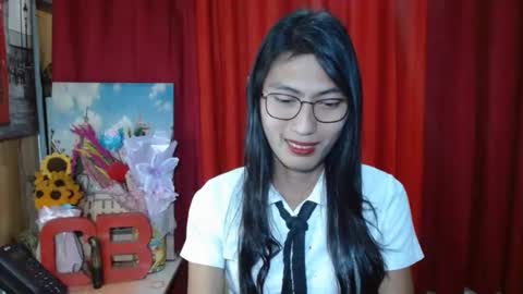 Snapshot of queensteffi chatting on March 12, 2:45 pm queensteffi online show from March 12, 2:45 pm