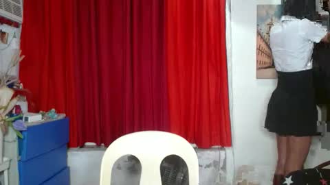 Snapshot of queensteffi chatting on December 4, 10:07 pm queensteffi online show from December 4, 10:07 pm