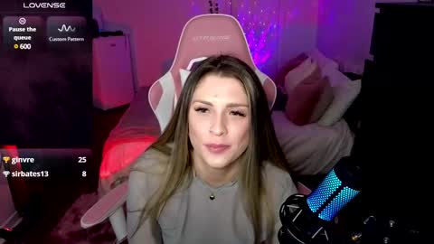 queenx_lexy online show from January 23, 11:47 pm