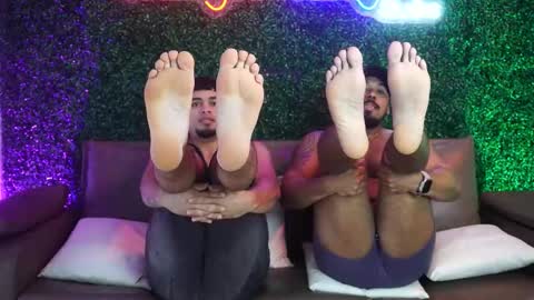 Snapshot of querhyus chatting on February 25, 9:57 pm querhyussavagestuds online show from February 25, 9:57 pm