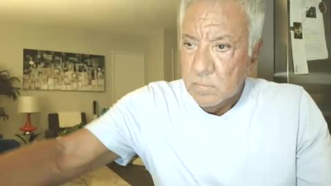 Jim online show from October 2, 2:18 am