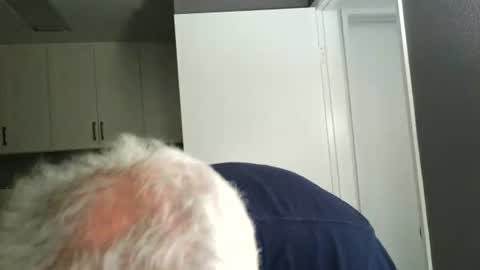 Snapshot of quest_one chatting on June 22, 3:58 am Jim online show from June 22, 3:58 am