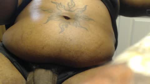 Snapshot of quickie2 chatting on April 13, 3:56 am Da Papa Bear online show from April 13, 3:56 am