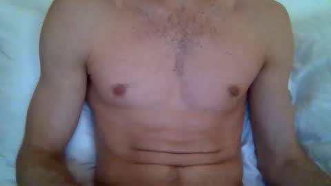 Snapshot of quiii1103 chatting on March 16, 7:40 pm quiii1103 online show from March 16, 7:40 pm