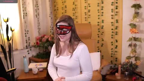 Snapshot of quinnrmonroe chatting on January 5, 5:27 pm QuinnMonroe online show from January 5, 5:27 pm