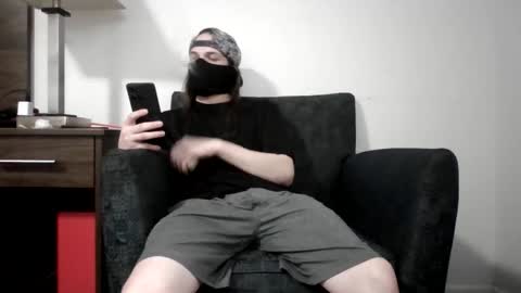 r_monkey583 online show from December 18, 12:38 am