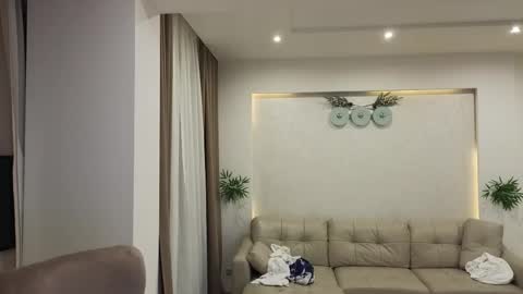 Jess  John online show from November 9, 7:34 pm