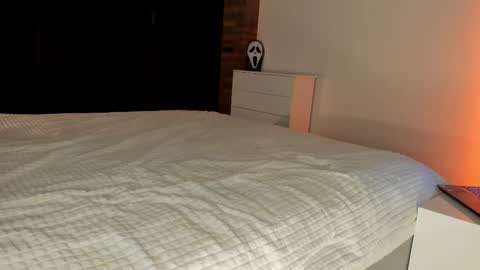 Sherryl online show from October 26, 6:25 pm