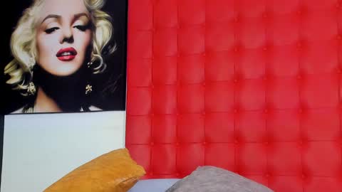 Snapshot of rachel_roman chatting on May 26, 12:12 pm DALIANA online show from May 26, 12:12 pm