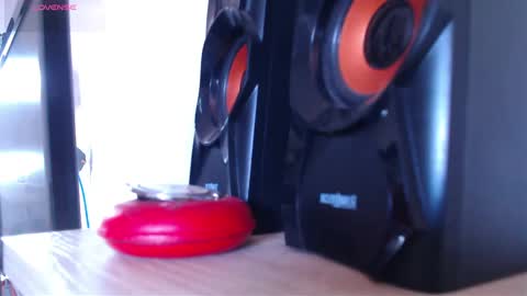 Snapshot of rachell_420 chatting on April 27, 3:32 pm rachell_420 online show from April 27, 3:32 pm