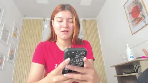 rachellesc online show from May 27, 12:13 pm