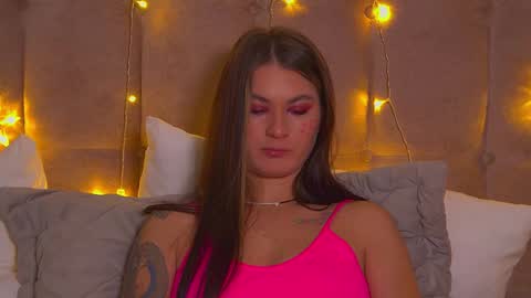 RachellSimpson online show from December 6, 4:14 am