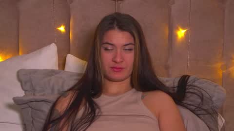 RachellSimpson online show from December 10, 12:17 am