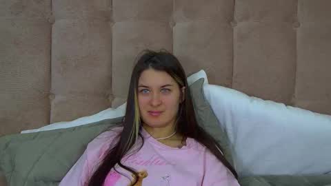 RachellSimpson online show from February 24, 6:39 pm