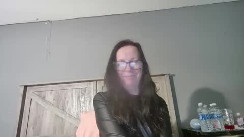 Snapshot of radiantpeachgoddess chatting on February 17, 4:48 pm Radiant Peach Goddess online show from February 17, 4:48 pm