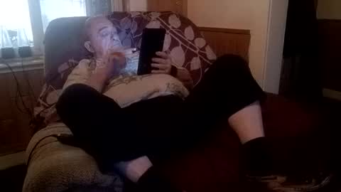 Snapshot of radiomantim chatting on February 15, 5:09 pm Radioman for fun online show from February 15, 5:09 pm