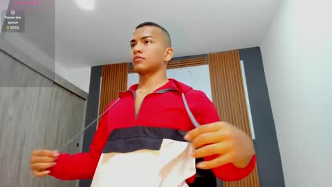 Snapshot of rafa_cruz chatting on March 5, 12:33 pm rafa_cruz online show from March 5, 12:33 pm