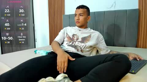 Snapshot of rafa_cruz chatting on September 22, 1:02 pm rafa_cruz online show from September 22, 1:02 pm