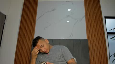 Snapshot of rafa_cruz chatting on October 17, 12:08 pm rafa_cruz online show from October 17, 12:08 pm