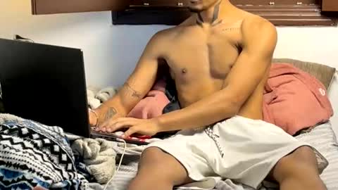 Snapshot of rafael_machado chatting on October 25, 5:08 pm rafael online show from October 25, 5:08 pm