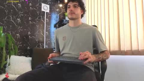 R A F A E L online show from March 22, 7:17 pm