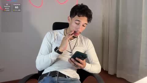 Snapshot of rafael_stone1 chatting on February 20, 1:46 am NEW IG online show from February 20, 1:46 am