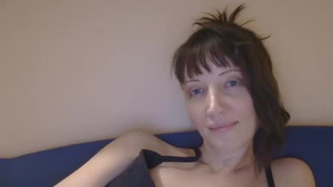 Rafaella online show from March 28, 5:01 pm