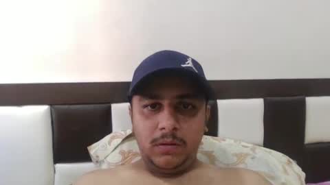 Snapshot of rahuldave007 chatting on December 16, 7:48 am Dave online show from December 16, 7:48 am