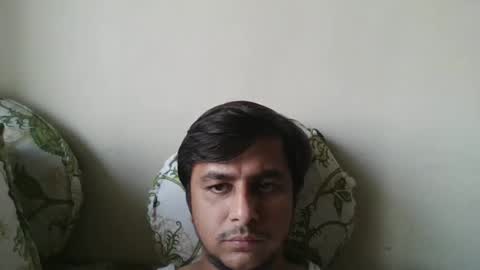 Snapshot of rahuldave007 chatting on February 7, 11:47 am Dave online show from February 7, 11:47 am