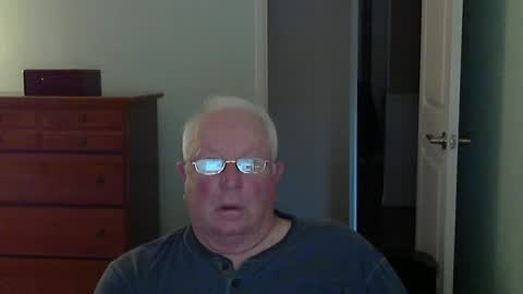 Snapshot of raiderman215 chatting on June 16, 9:50 pm raiderman215 online show from June 16, 9:50 pm
