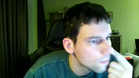 Snapshot of raimondo32 chatting on January 2, 4:46 pm Raimondo te Paste online show from January 2, 4:46 pm