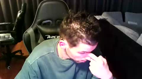 Snapshot of raimondo32 chatting on December 15, 6:23 pm Raimondo te Paste online show from December 15, 6:23 pm