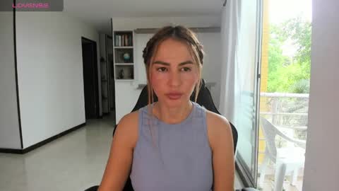 Snapshot of rainbow_jenny chatting on May 31, 4:47 pm Jennyindependent model . online show from May 31, 4:47 pm