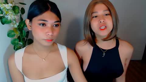 raindrizzle1706 online show from November 28, 5:37 pm