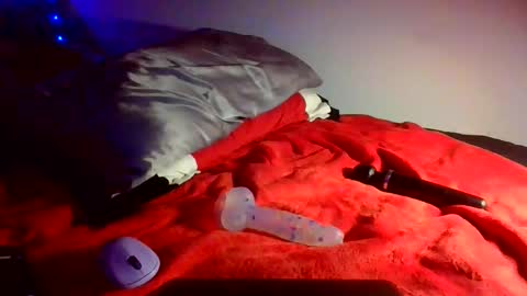 Opal Rainbow online show from February 13, 6:20 am