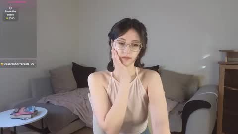 rainybella online show from October 17, 7:33 am