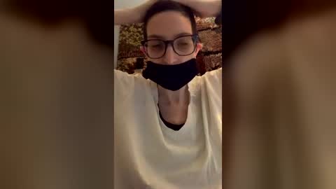 RainyDayEm online show from June 25, 3:39 am