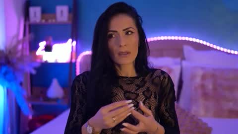 RaisaVawn online show from March 20, 7:02 am