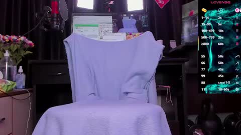 Laura online show from June 23, 2:31 am
