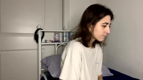 Ray Ray online show from February 19, 3:28 am