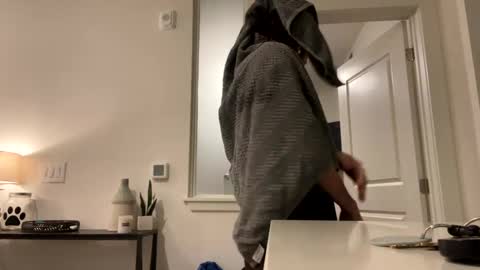 Ray Ray online show from February 20, 4:39 am