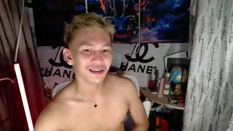 ralfhuge24 online show from April 13, 11:05 am