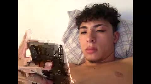 ramiroo2312 online show from February 27, 7:37 pm