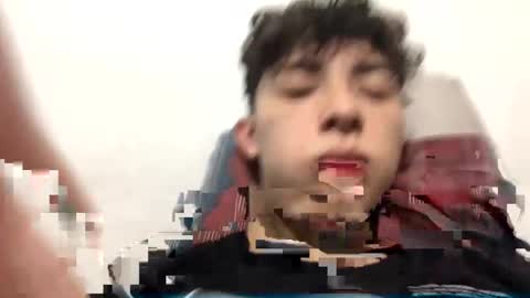 ramiroo2312 online show from September 14, 5:06 am