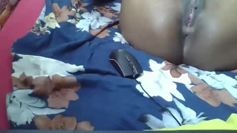 Snapshot of ramona_spears chatting on February 25, 7:36 pm Ramona online show from February 25, 7:36 pm